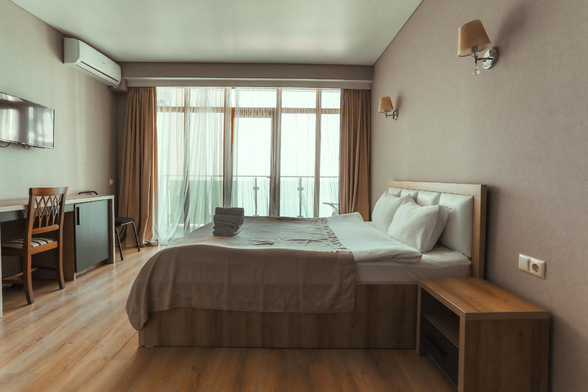 G-Point New Beach Batumi Exterior photo